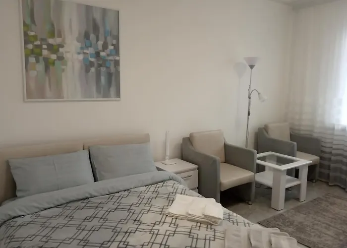 Modern Fresh-New Appartment Near The Park Sofievka